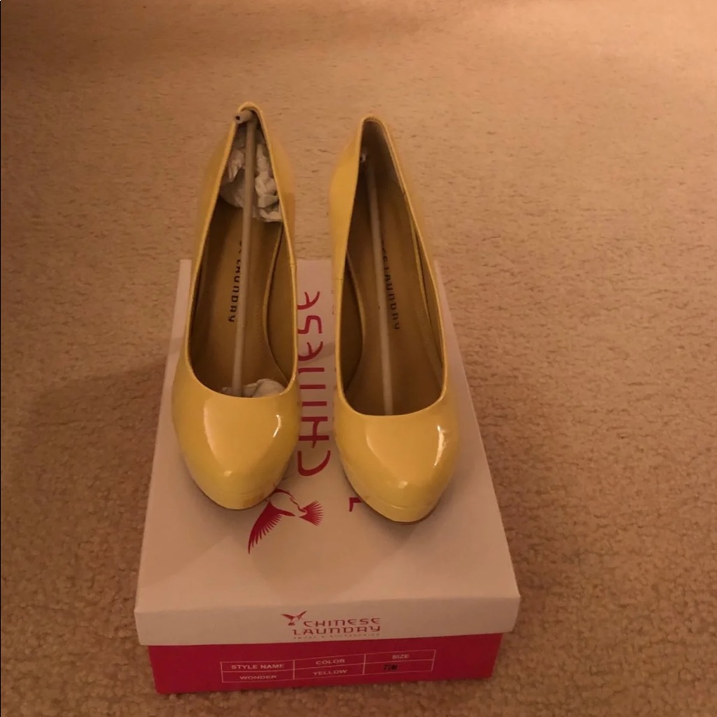 Woman’s Pumps